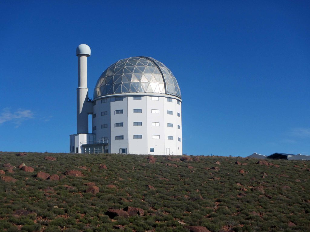 The impressive looking SALT telescope, perched high on a Karoo hillside. 